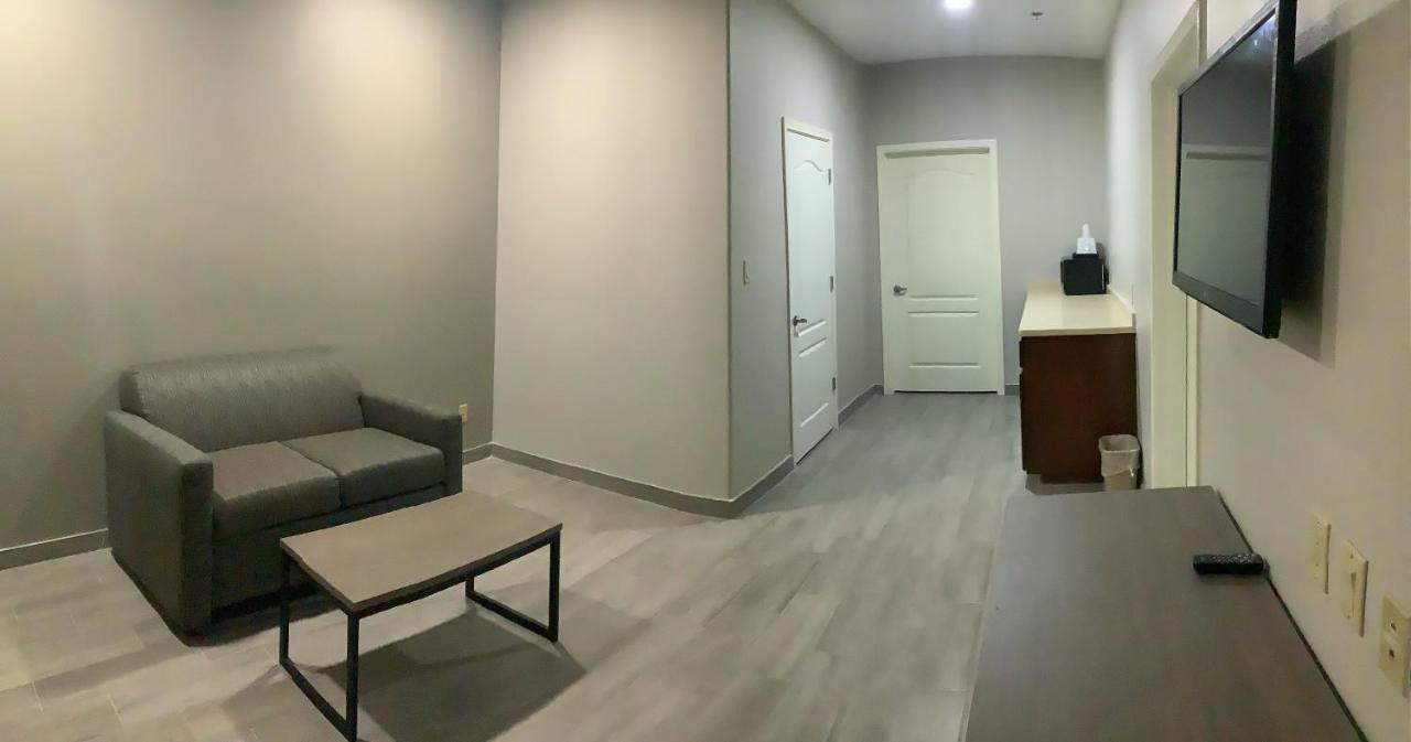Americas Best Value Inn & Suites San Benito Esterno foto