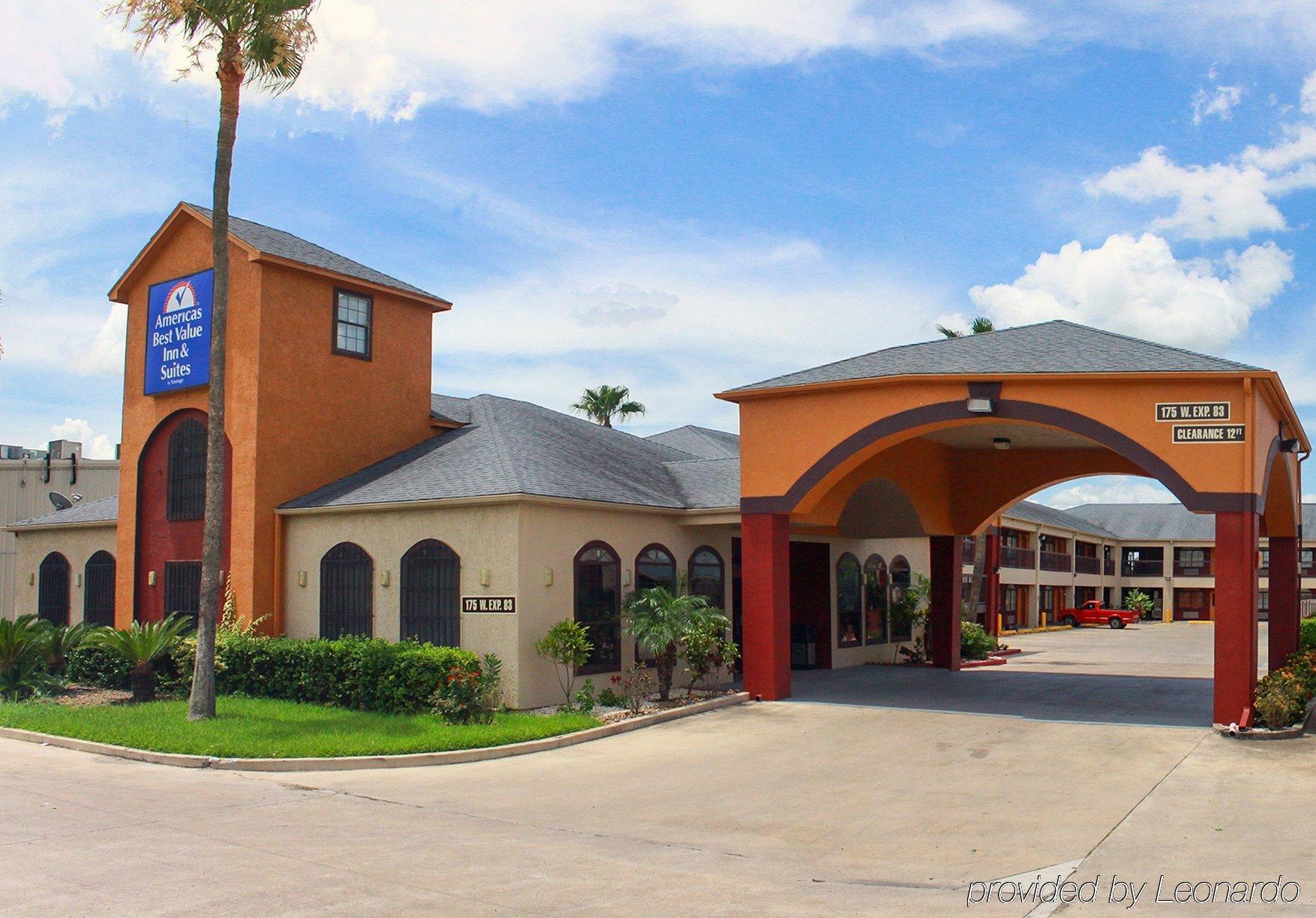 Americas Best Value Inn & Suites San Benito Esterno foto