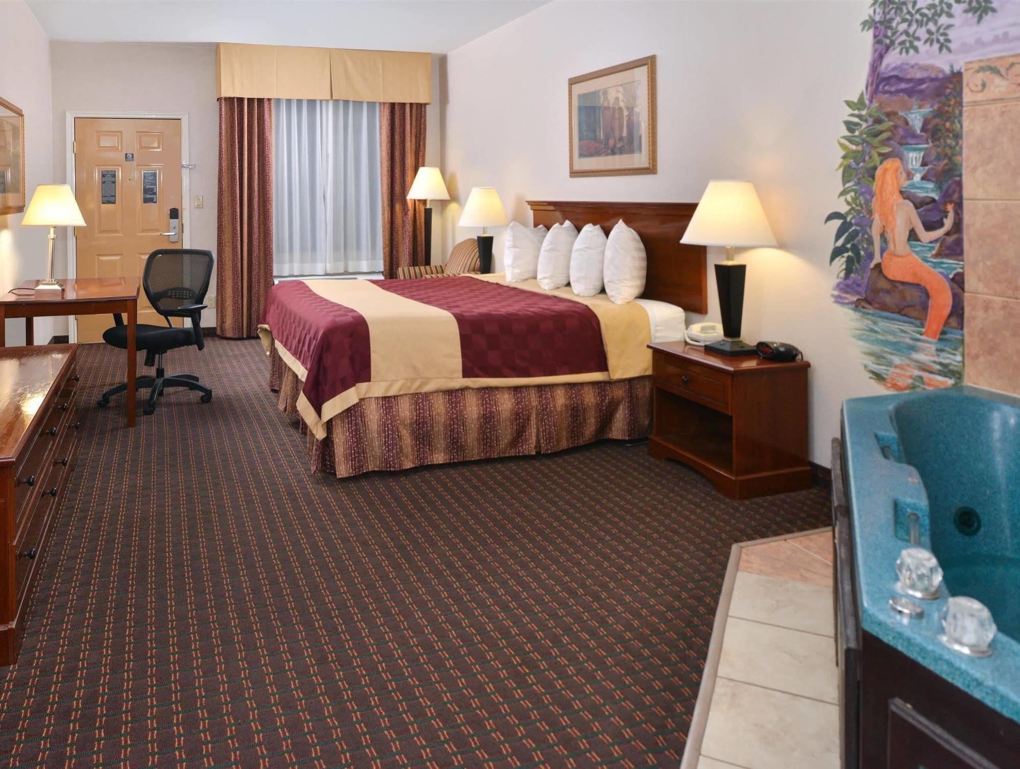 Americas Best Value Inn & Suites San Benito Esterno foto